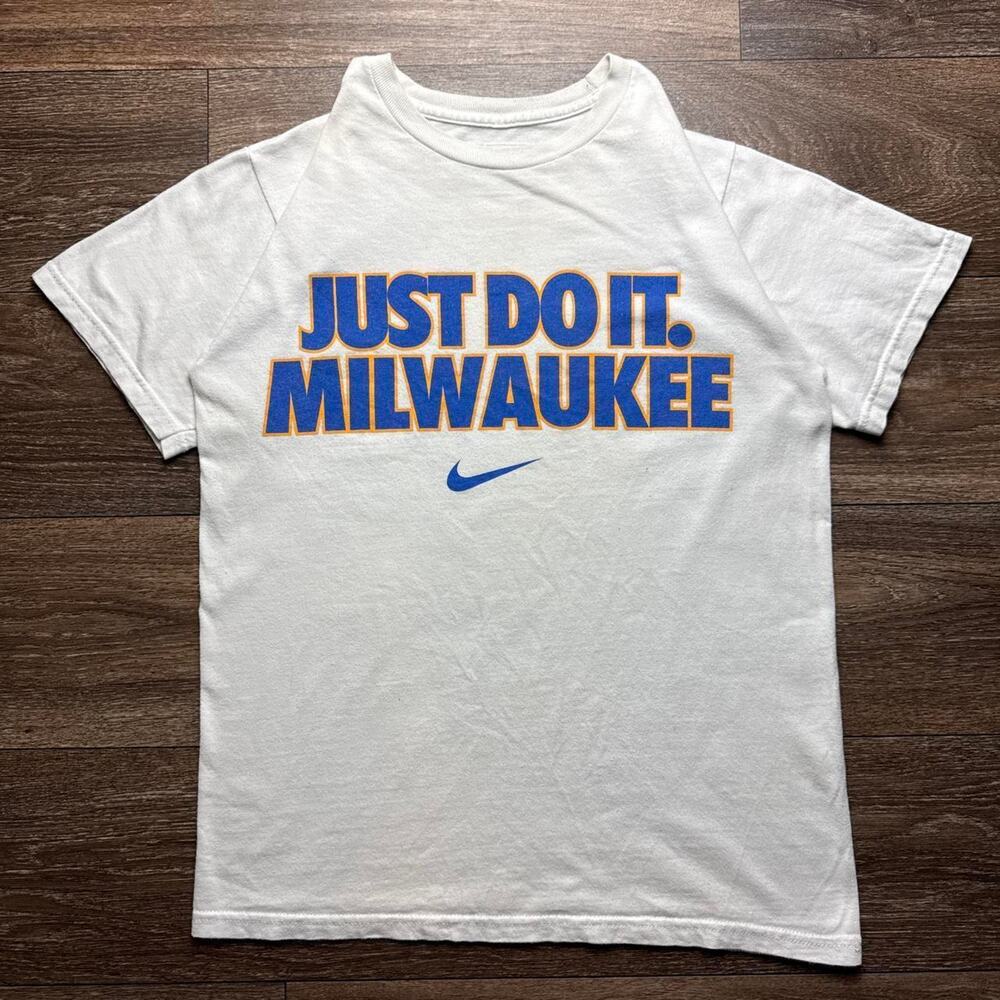 White Nike Tee 'JUST DO IT. MILWAUKEE' Text & Blue Nike Swoosh